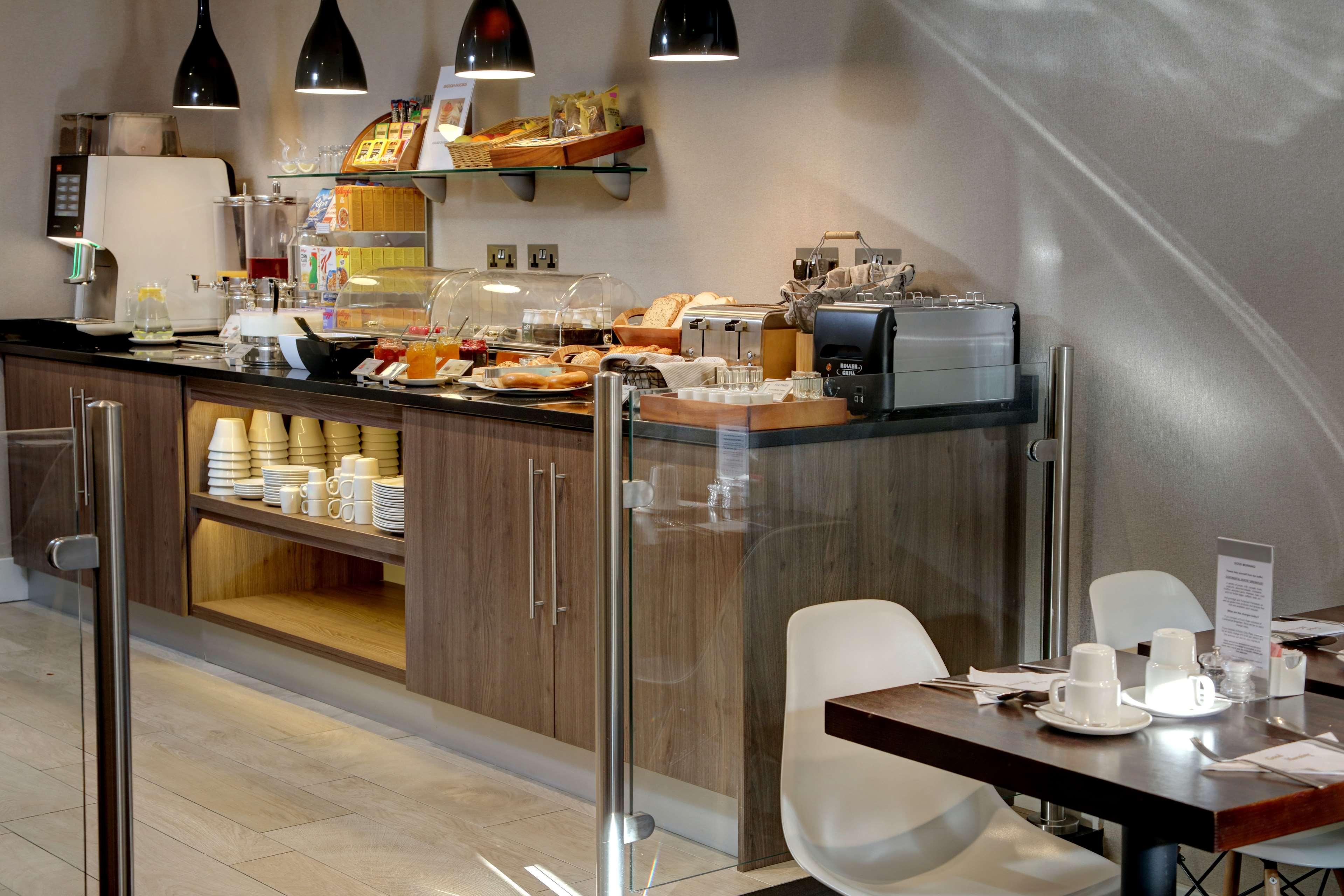 Best Western Plus Delmere Hotel London Exterior photo